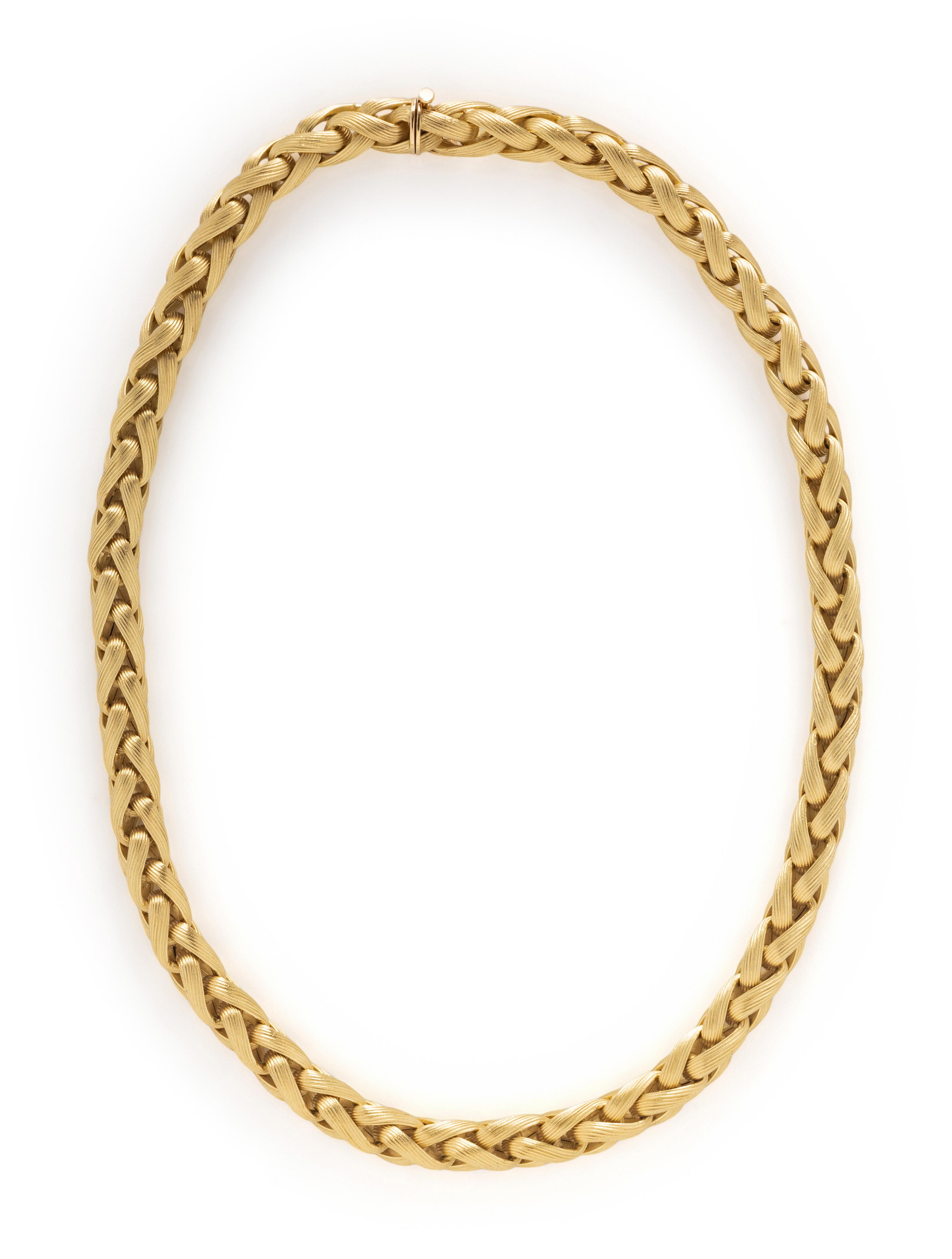 YELLOW GOLD NECKLACE AND CLIP EARRINGS
