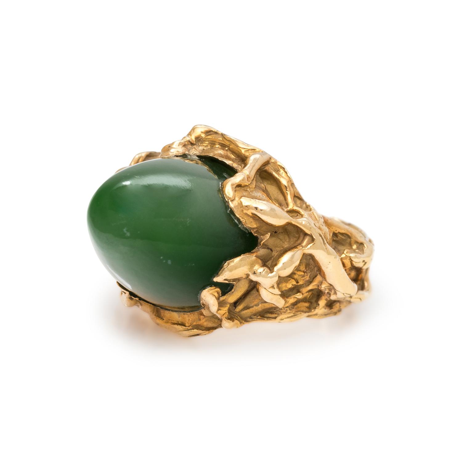 YELLOW GOLD AND NEPHRITE RING