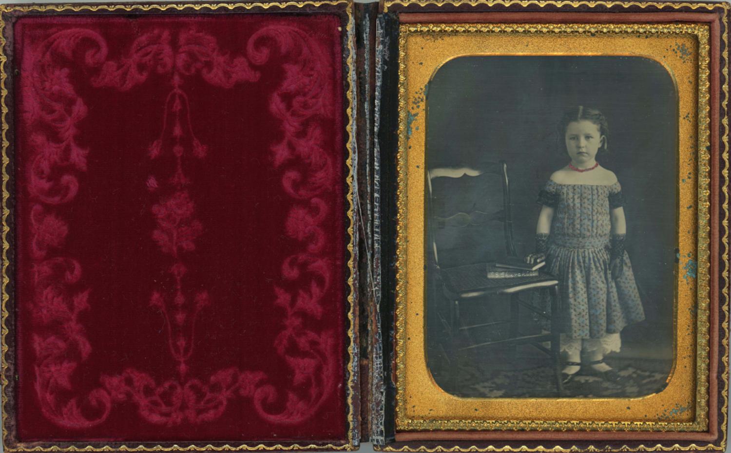 [Daguerreotype] Girl with Coral Necklace by Churchill