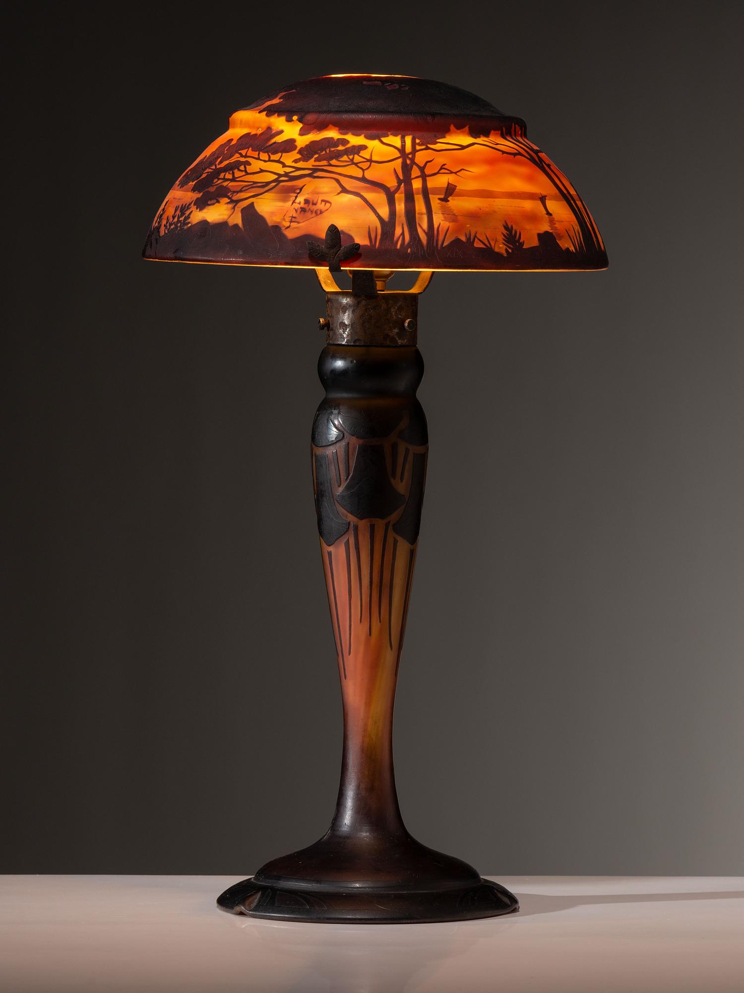 Scenic Lamp