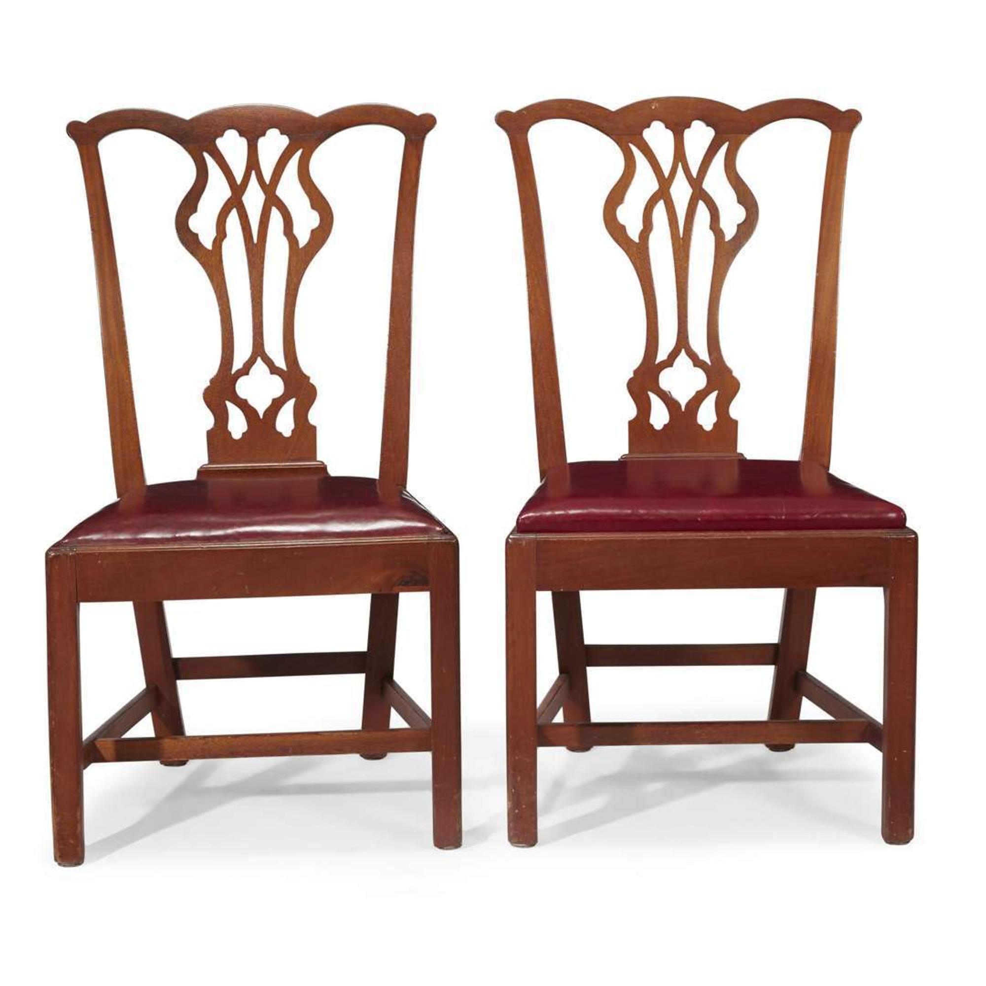 Pair of Chippendale walnut side chairs Philadelphia, PA, late 18th century