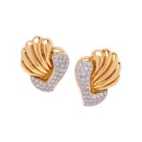 YELLOW GOLD AND DIAMOND EARCLIPS