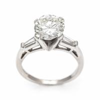 A Platinum and Diamond Ring, 3.40 dwts.