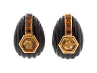 A Collection of 14 Karat Yellow Gold, Onyx and Citrine Jewelry, 23.20 dwts.