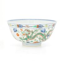 A Wucai Porcelain 'Dragon adn Cloud' Bowl