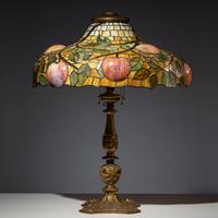 Apple table lamp