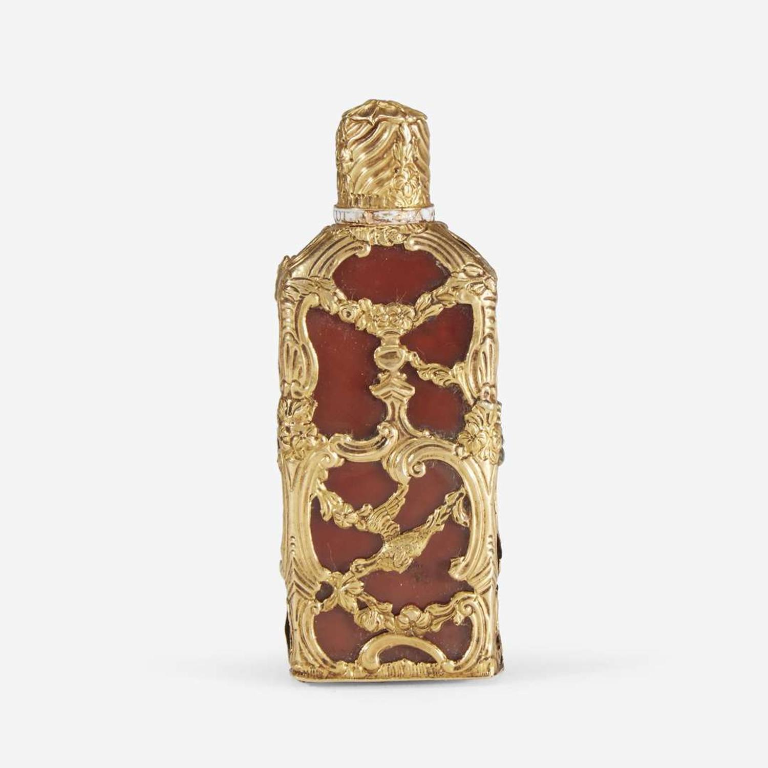 A George III gold-mounted hardstone necessaire and perfume circa 1770