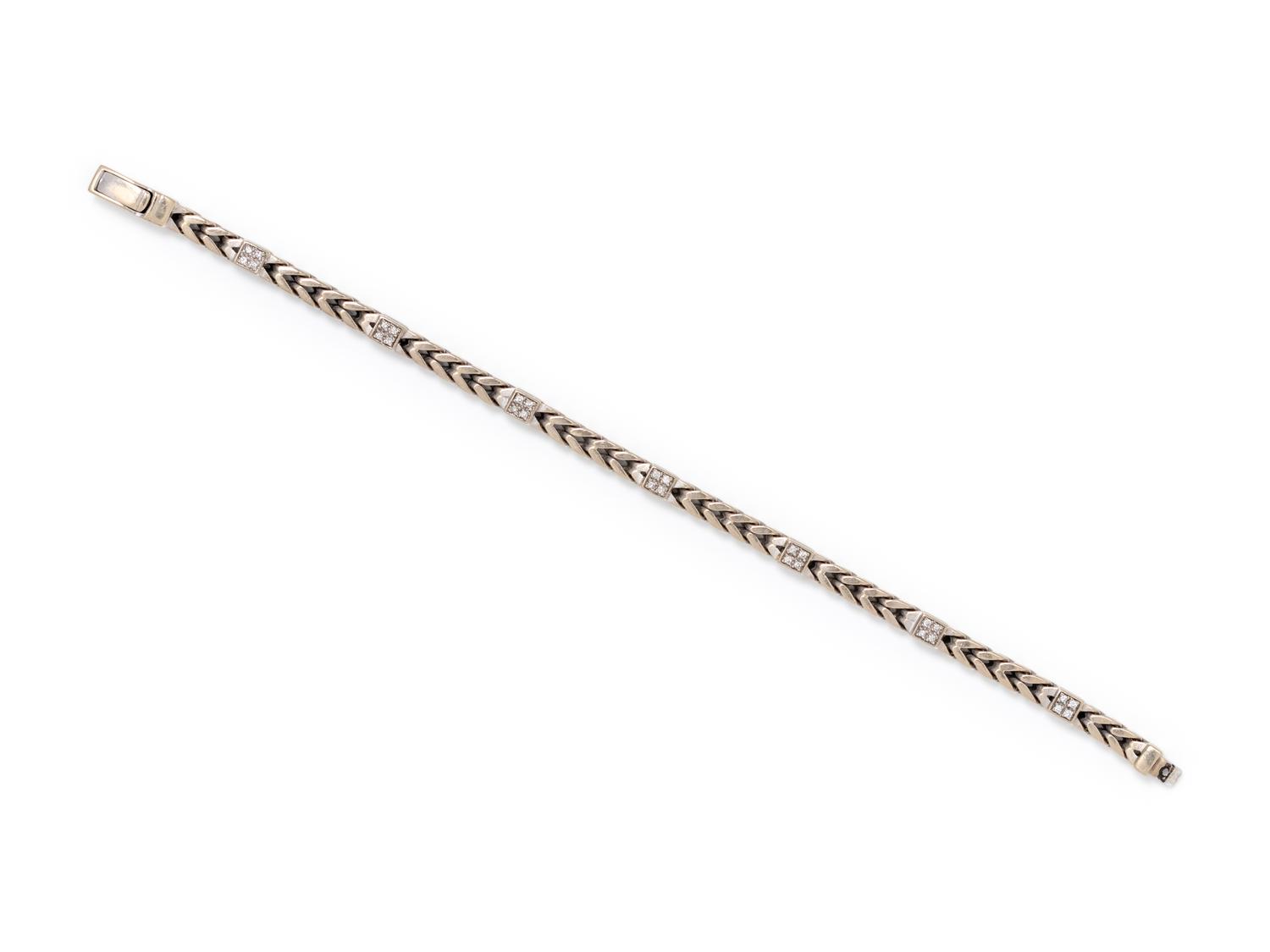 WHITE GOLD AND DIAMOND BRACELET