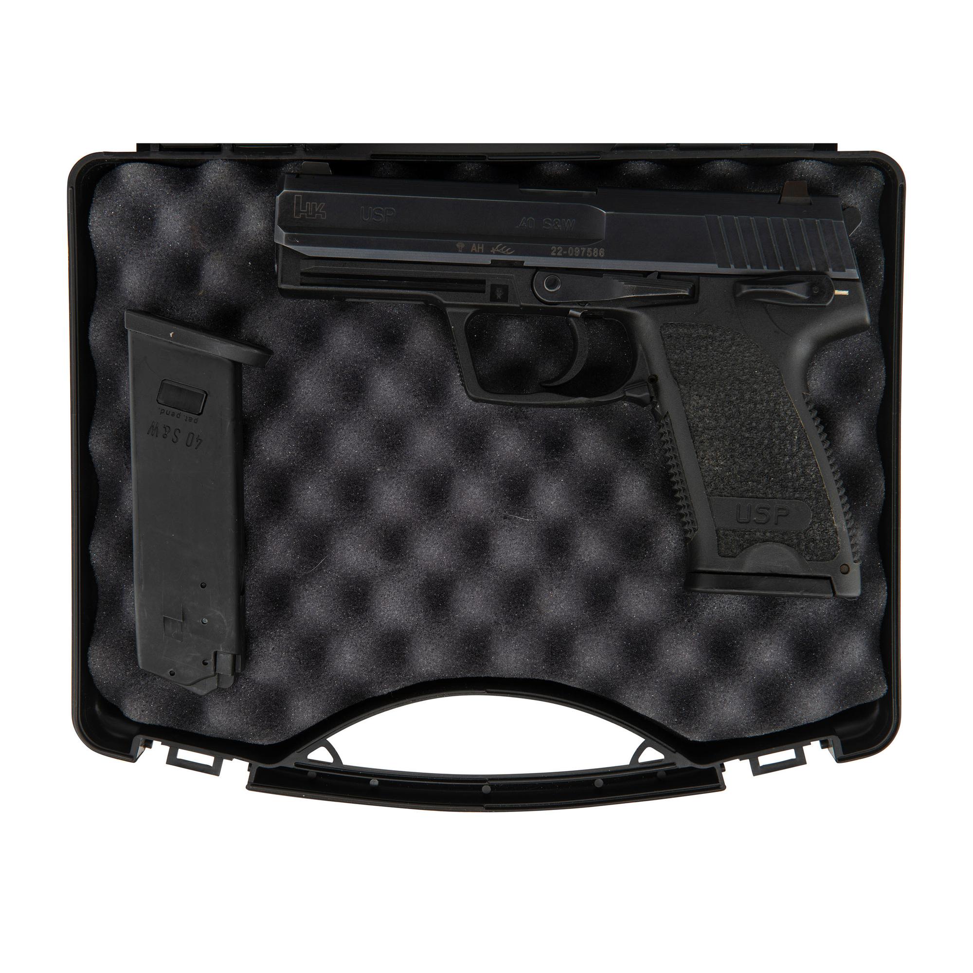 *Heckler & Koch HK USP .40 in box with Accessories