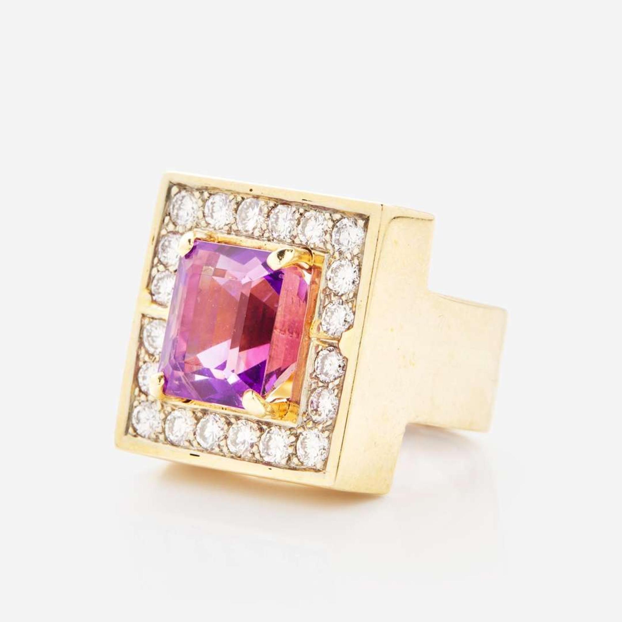 A 14K Yellow Gold, Diamond, and Amethyst Ring