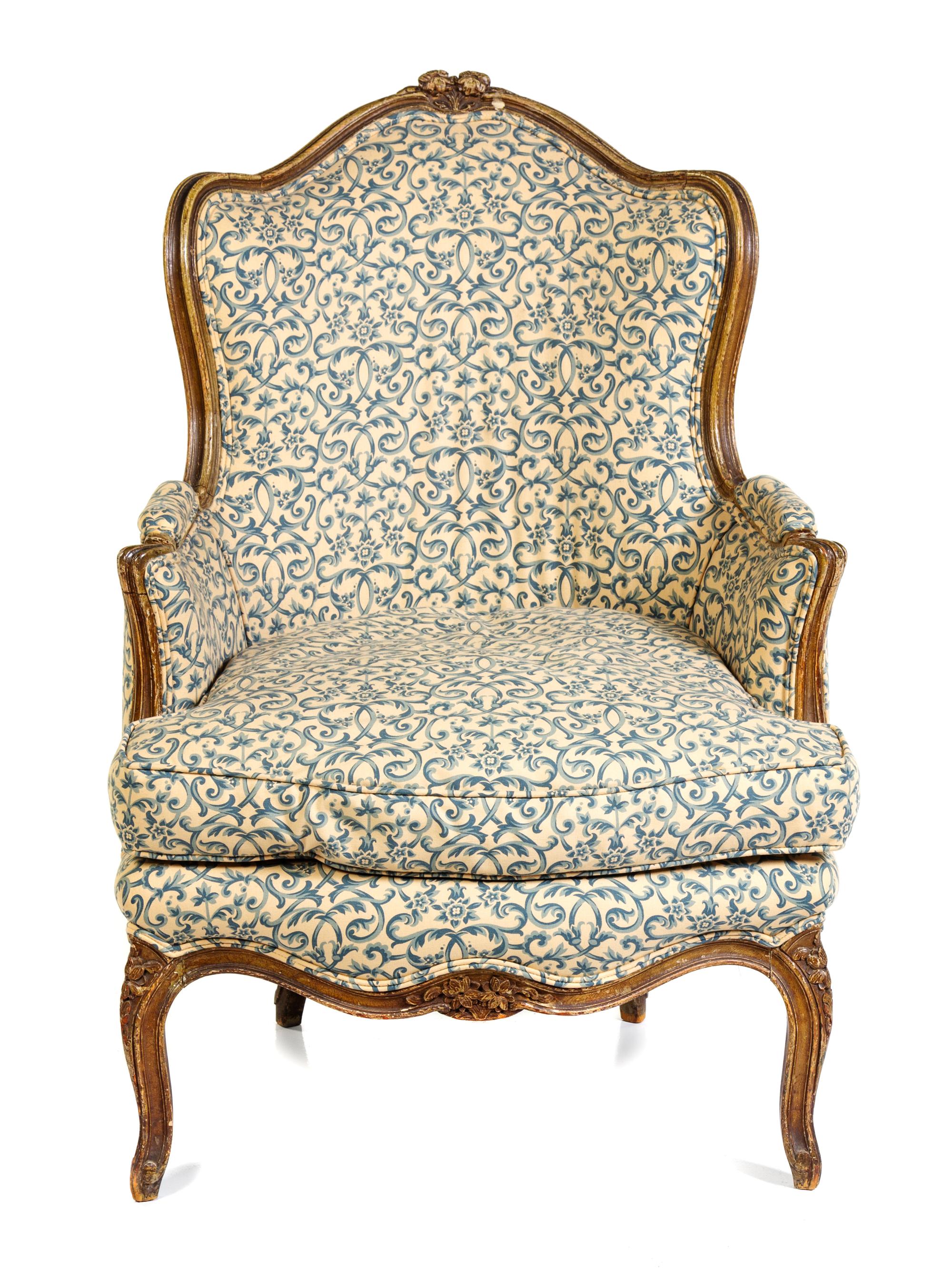 A Louis XV Painted Bergere Height 40 inches. — 19TH CENTURY