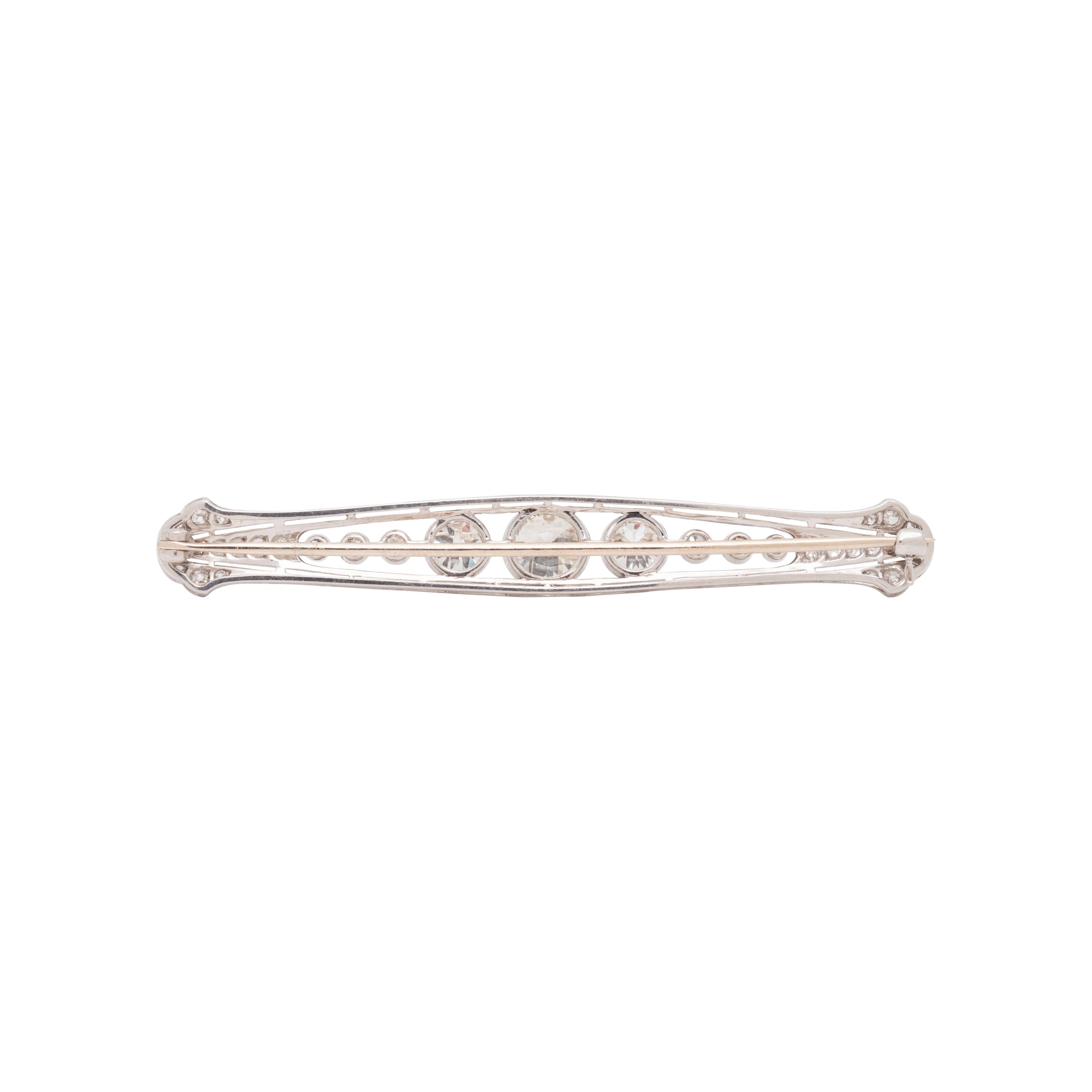 ART DECO, PLATINUM AND DIAMOND BAR BROOCH