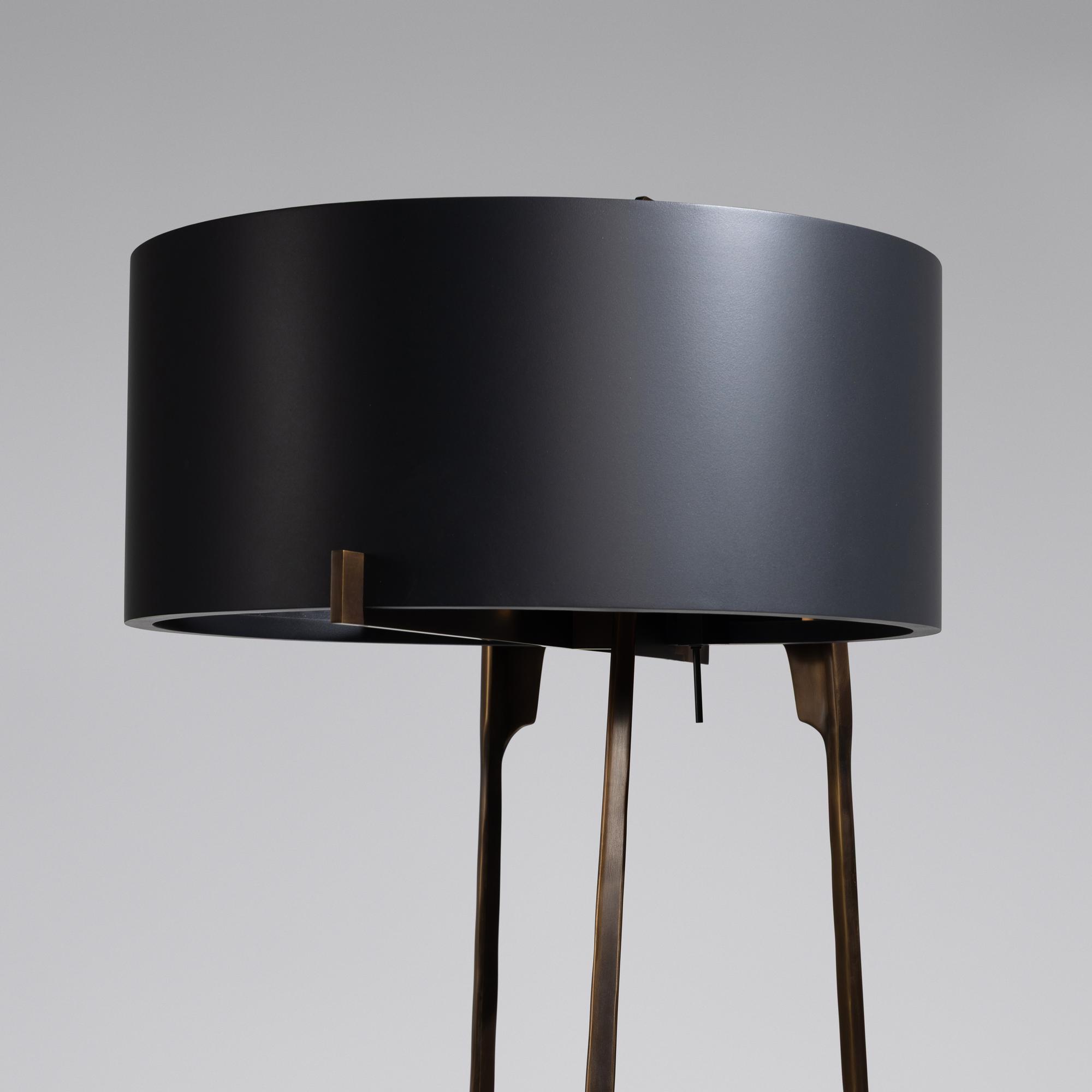 'Saco' floor lamp CASTE design, Holly Hunt