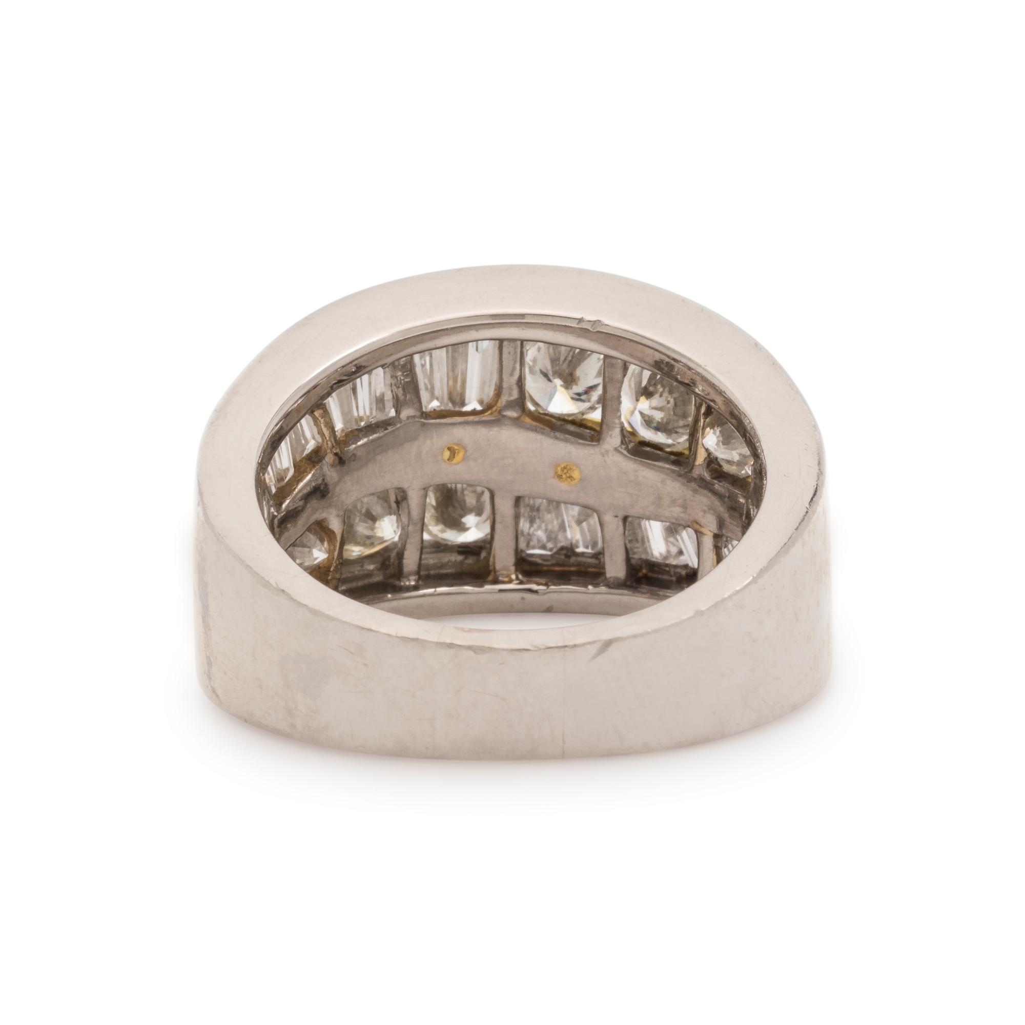 DIAMOND RING
