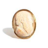 A Neoclassical Gold and Agate Cameo Finger Ring with a Bearded Male Portrait Head (Possibly Democritus) — '18k' engraved on the inside of the ring