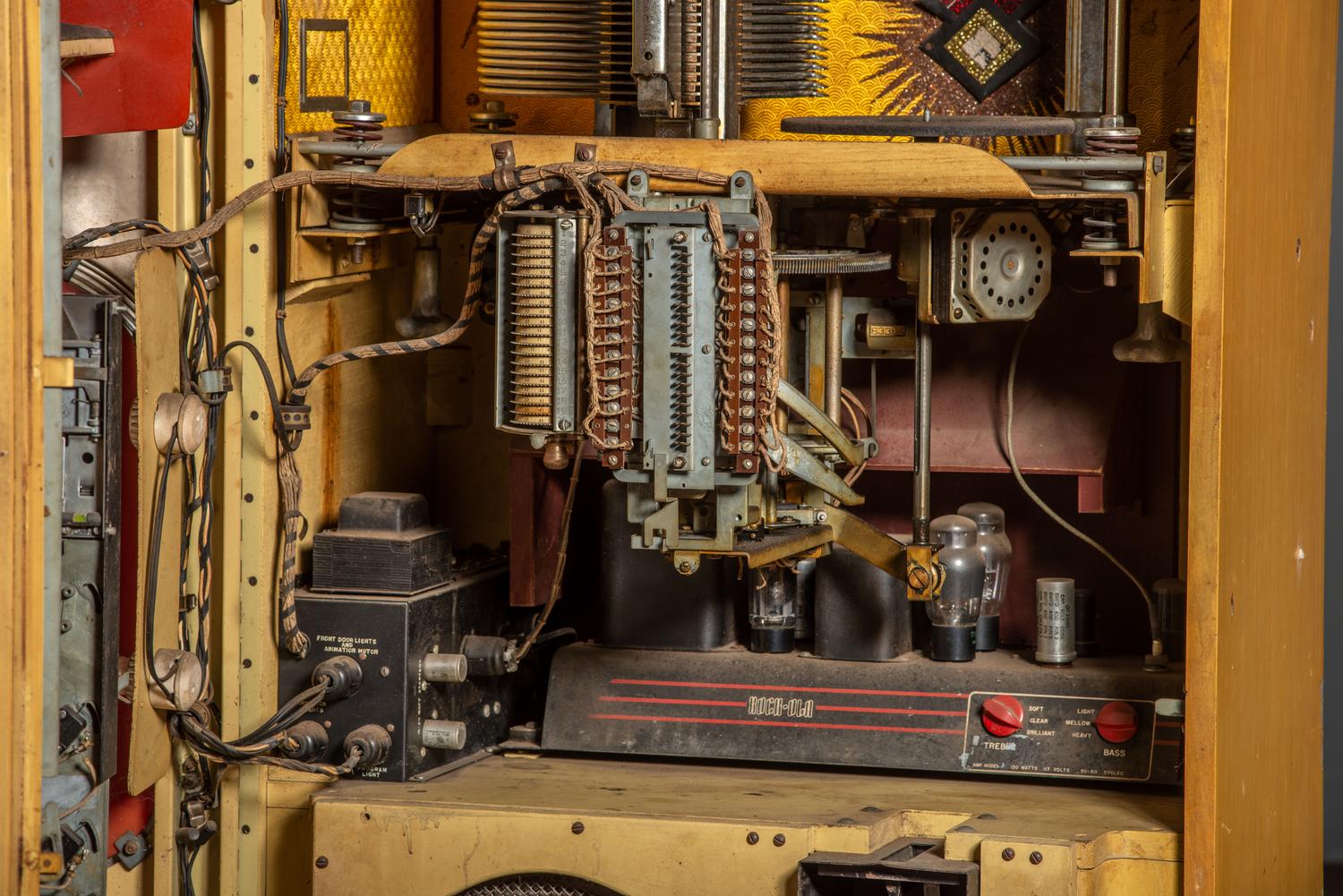 A Rock-ola 'Magic-Glo' Jukebox, Model 1428