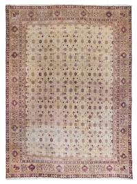 An Amritsar Wool Rug 12 feet 5 inches x 9 feet 9 inches. — FIRST HALF 20TH CENTURY