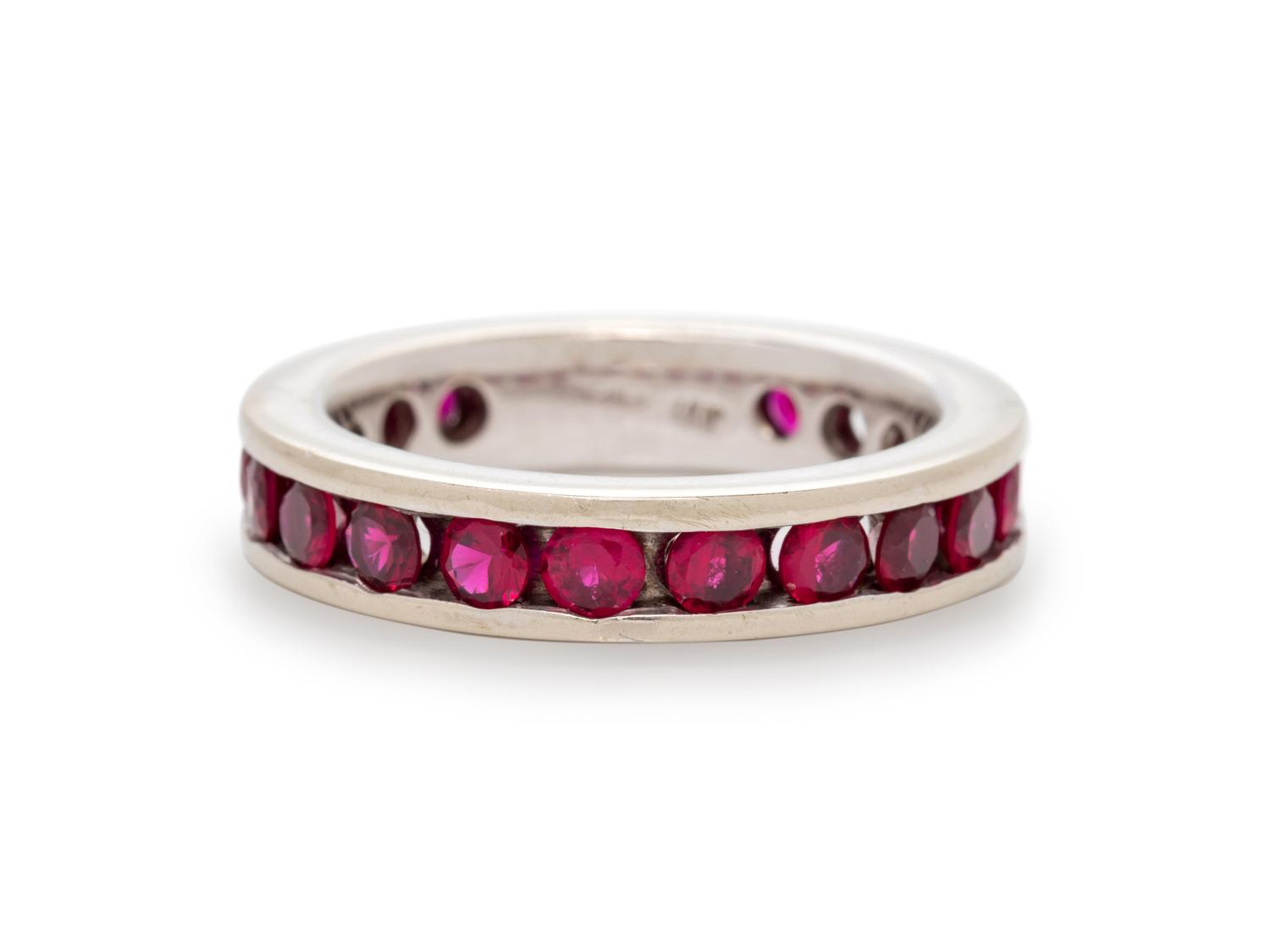 WHITE GOLD AND SYNTHETIC RUBY RING