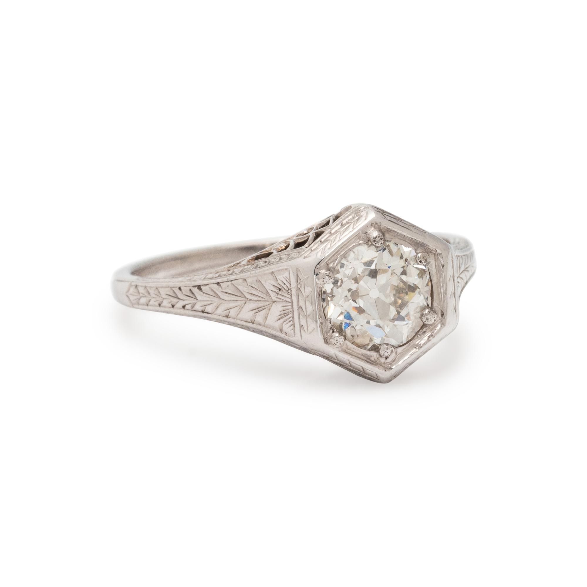 VINTAGE DIAMOND RING