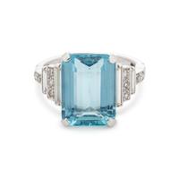 AQUAMARINE AND DIAMOND RING