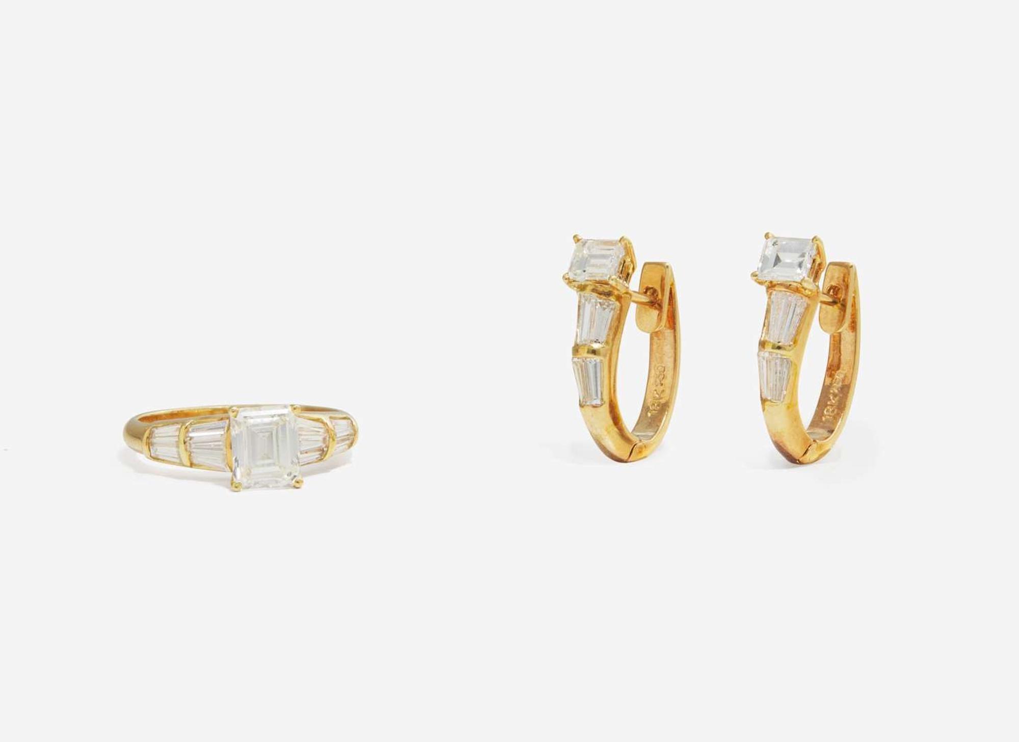 A Set of 18K Yellow Gold and Diamond Jewelry