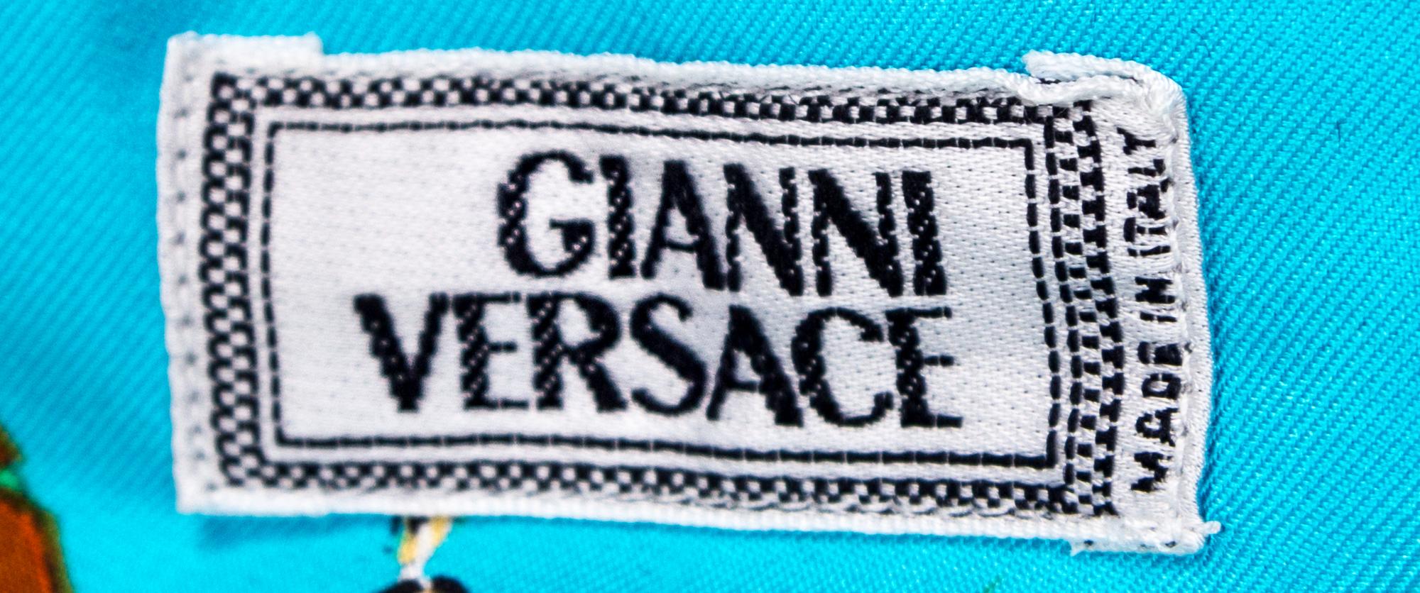 A Gianni Versace Silk Print Shirt, Size 52.
