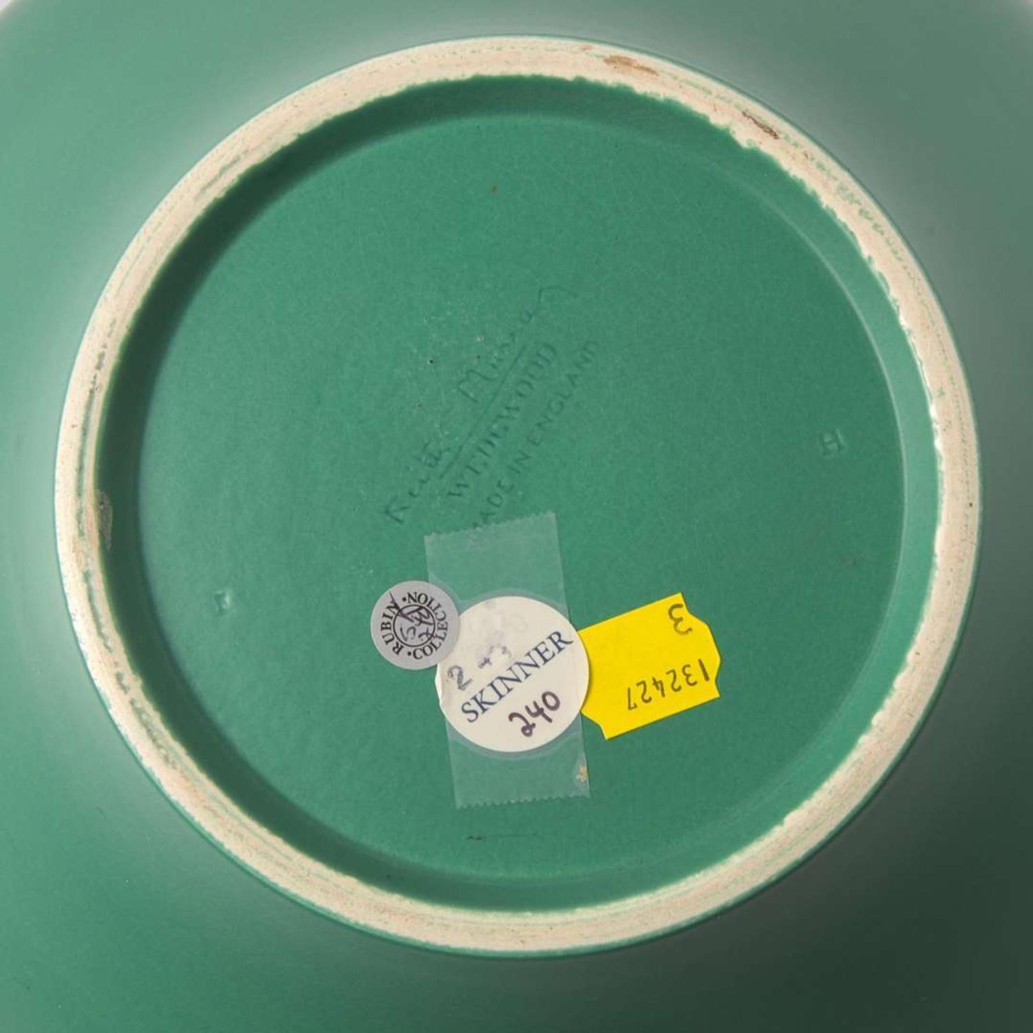 A Wedgwood Keith Murray (1892-1981) Designed Matt Green Vase UK, 1930s