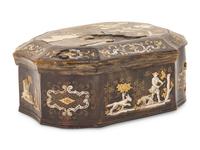 An Italian Gold and Mother of Pearl Inlaid Tortoise Shell Pique Snuff Box