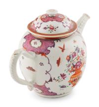 A Chinese Export Porcelain Teapot