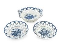 A Worcester Blue and White Porcelain Basket and a Pair of Matching Bowls — C. 1770