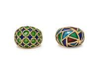 COLLECTION OF YELLOW GOLD AND POLYCHROME ENAMEL RINGS