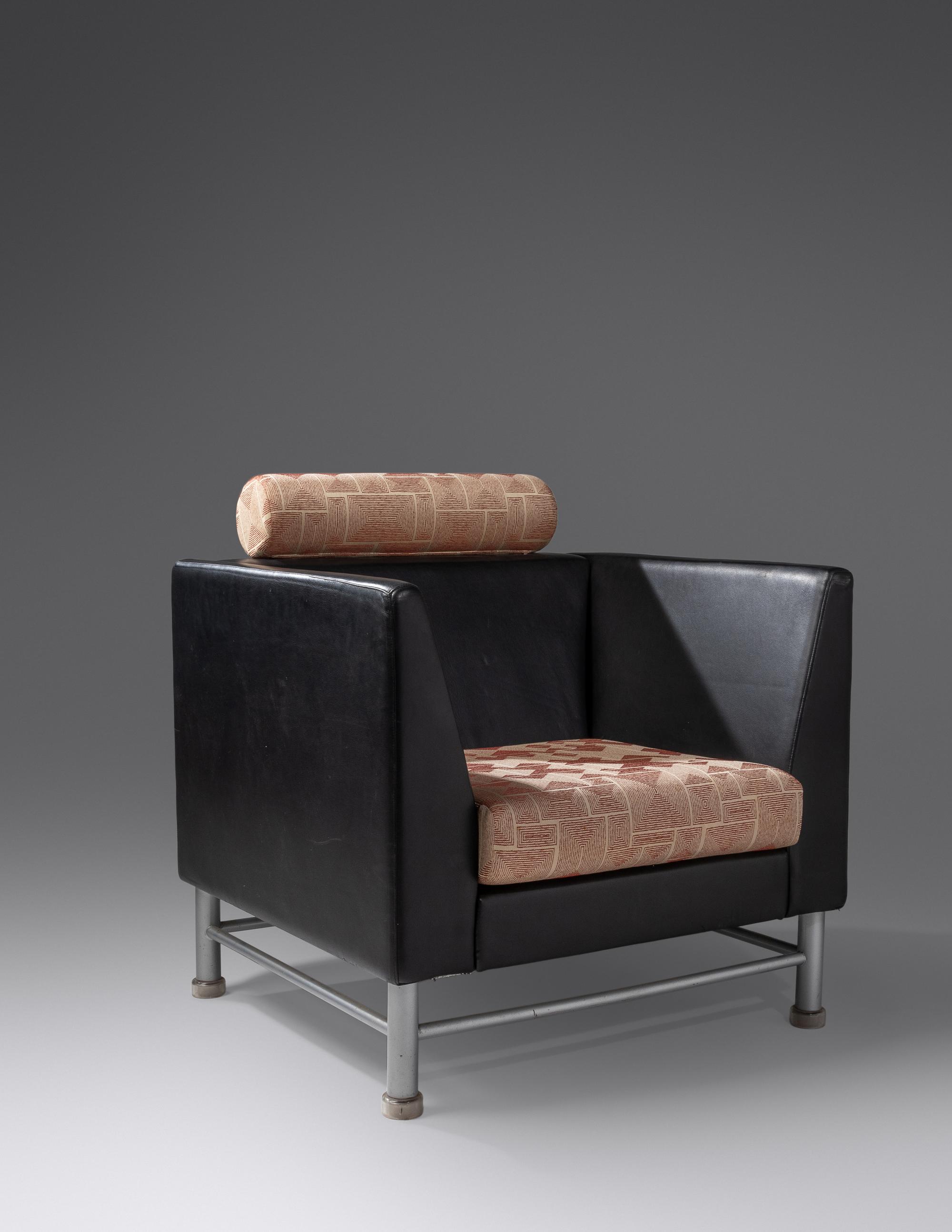 Eastside Lounge Chair Knoll, USA