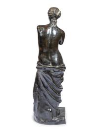 A Large Patinated Bronze Figure of Venus de Milo