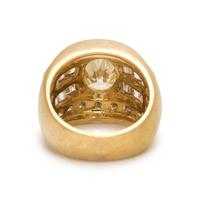 COLORED DIAMOND AND DIAMOND RING