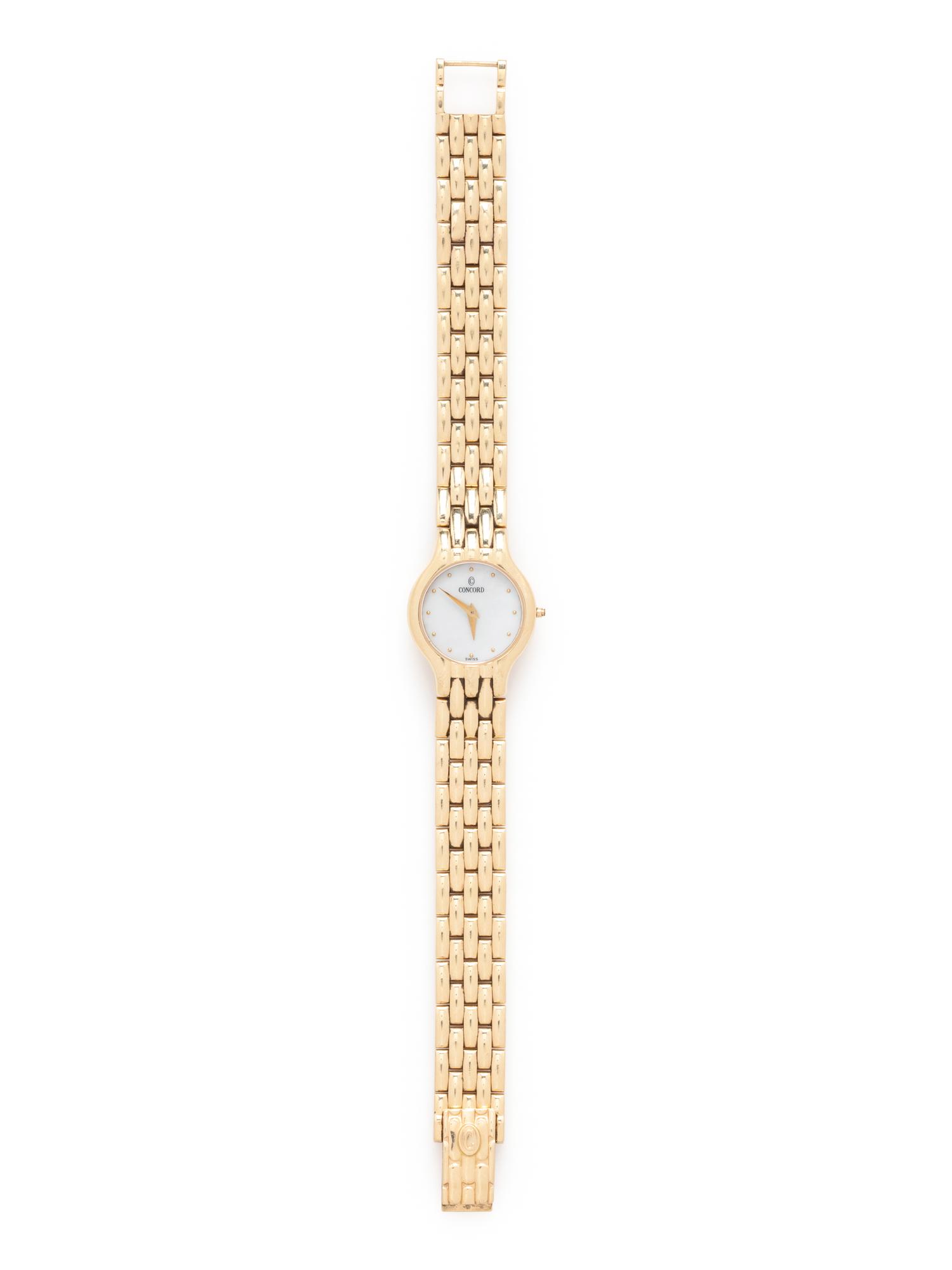 CONCORD, 14K YELLOW GOLD AND MOTHER-OF-PEARL WRISTWATCH