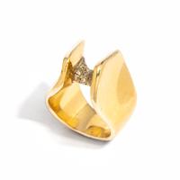 FREDRICK PRETE, YELLOW GOLD AND DIAMOND RING