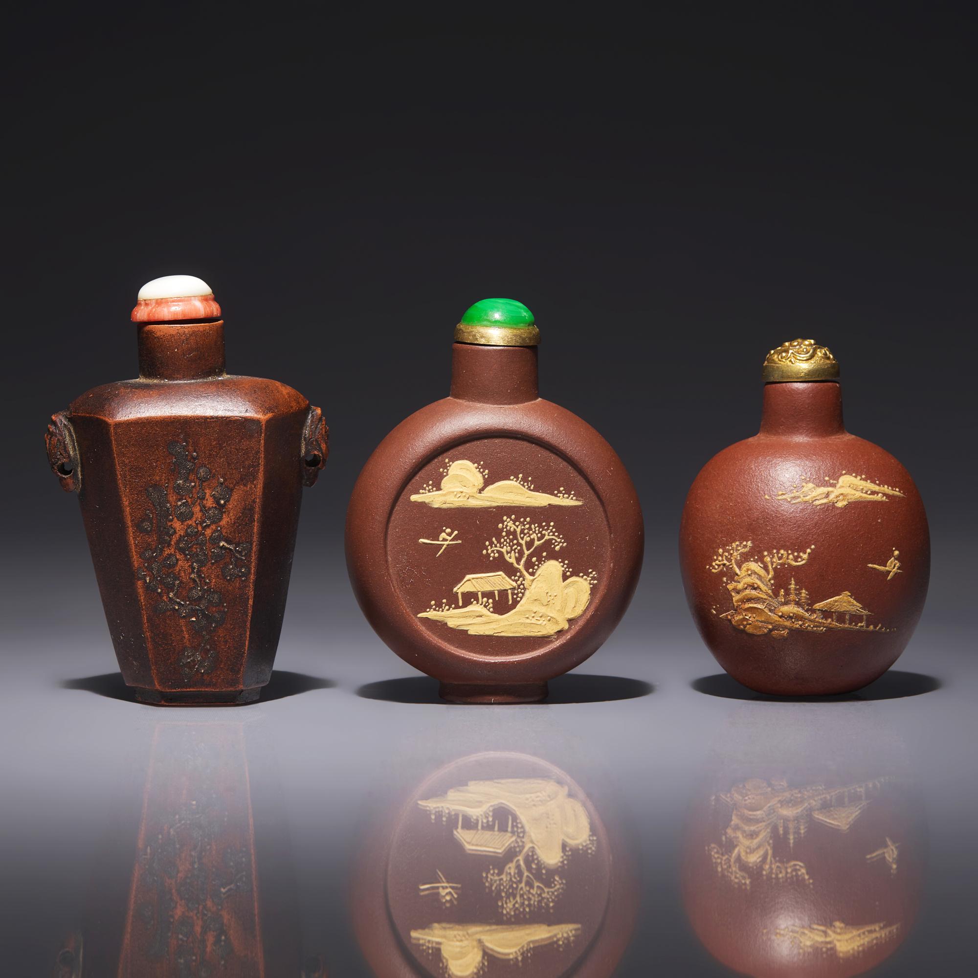 Three Chinese Yixing Stoneware Snuff Bottles 紫砂鼻烟壺三支