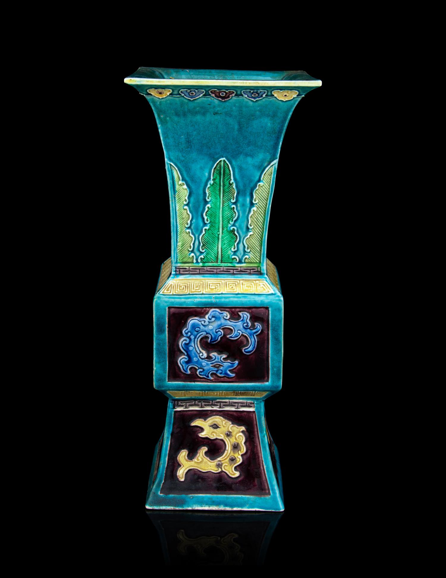 A Fahua -Style Porcelain Gu Vase