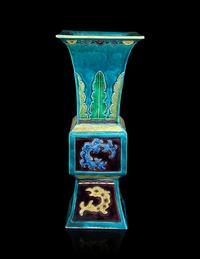A Fahua -Style Porcelain Gu Vase