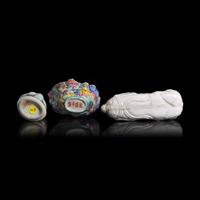Three Chinese Molded 'Figural' Bottles, Late Qing Dynasty 晚清 瓷質鼻煙壺一組三件