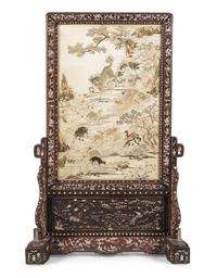 A Chinese Canton Style Embroidered Silk Floor Screen, Late 19th-Early 20th Century 晚清-民国 粤绣瑞獸圖紅木嵌螺鈿大座屏
