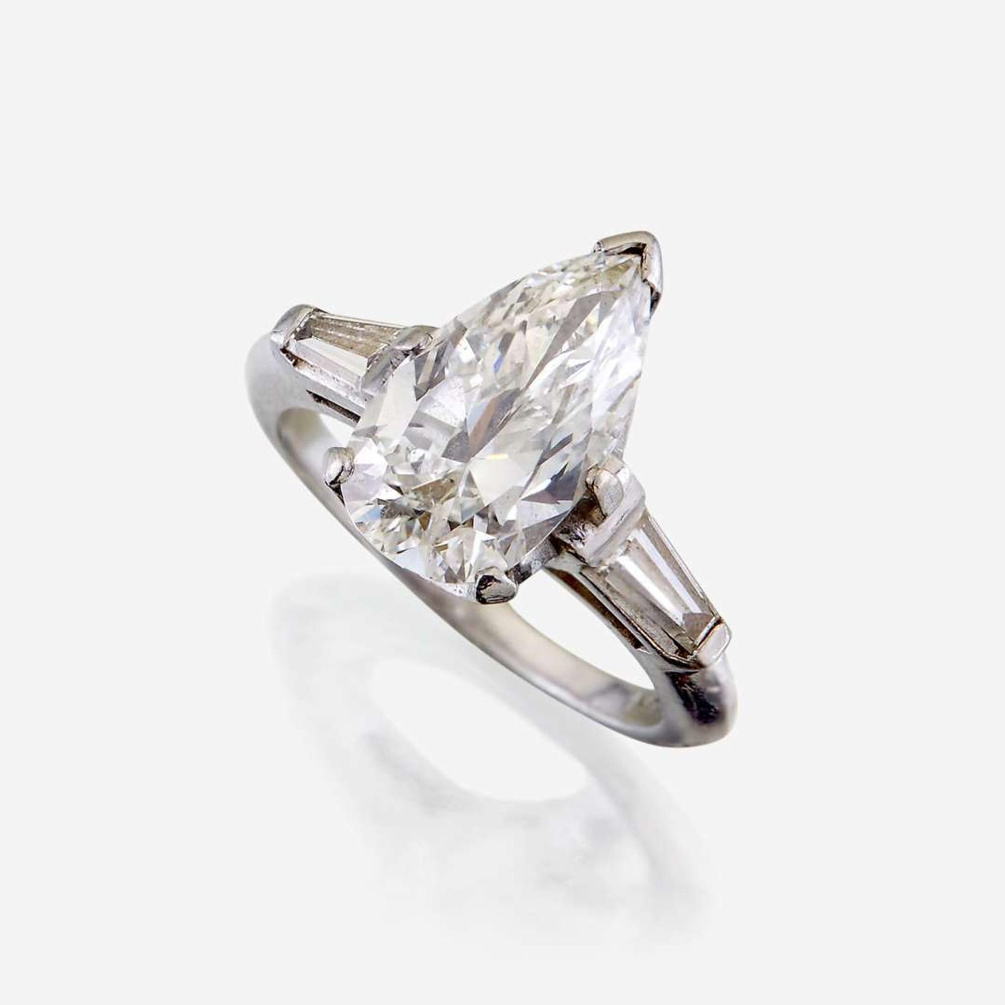 A diamond solitaire