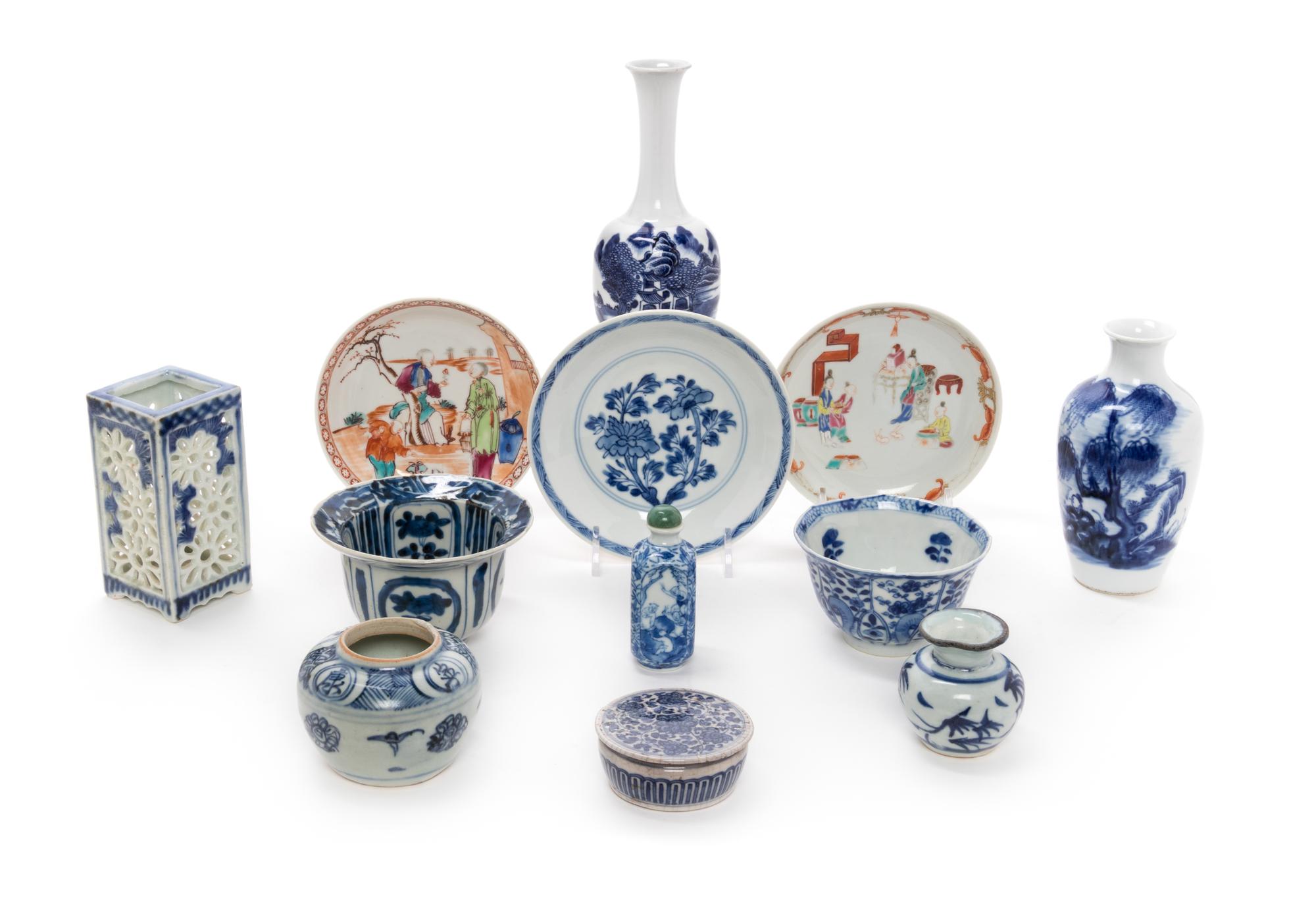 Twelve Chinese Porcelain Articles Height of tallest 7 inches. — 18TH-19TH CENTURY