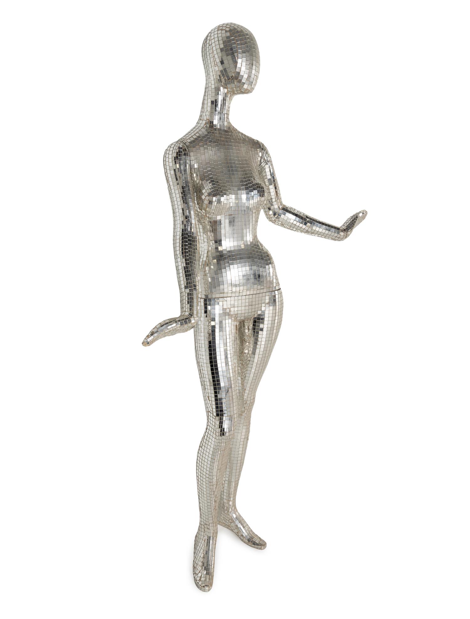 A Mirrored Mannequin