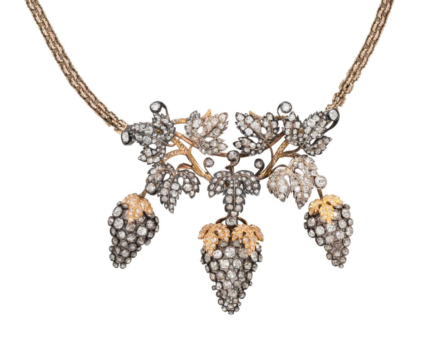 ANTIQUE, DIAMOND GRAPE MOTIF NECKLACE