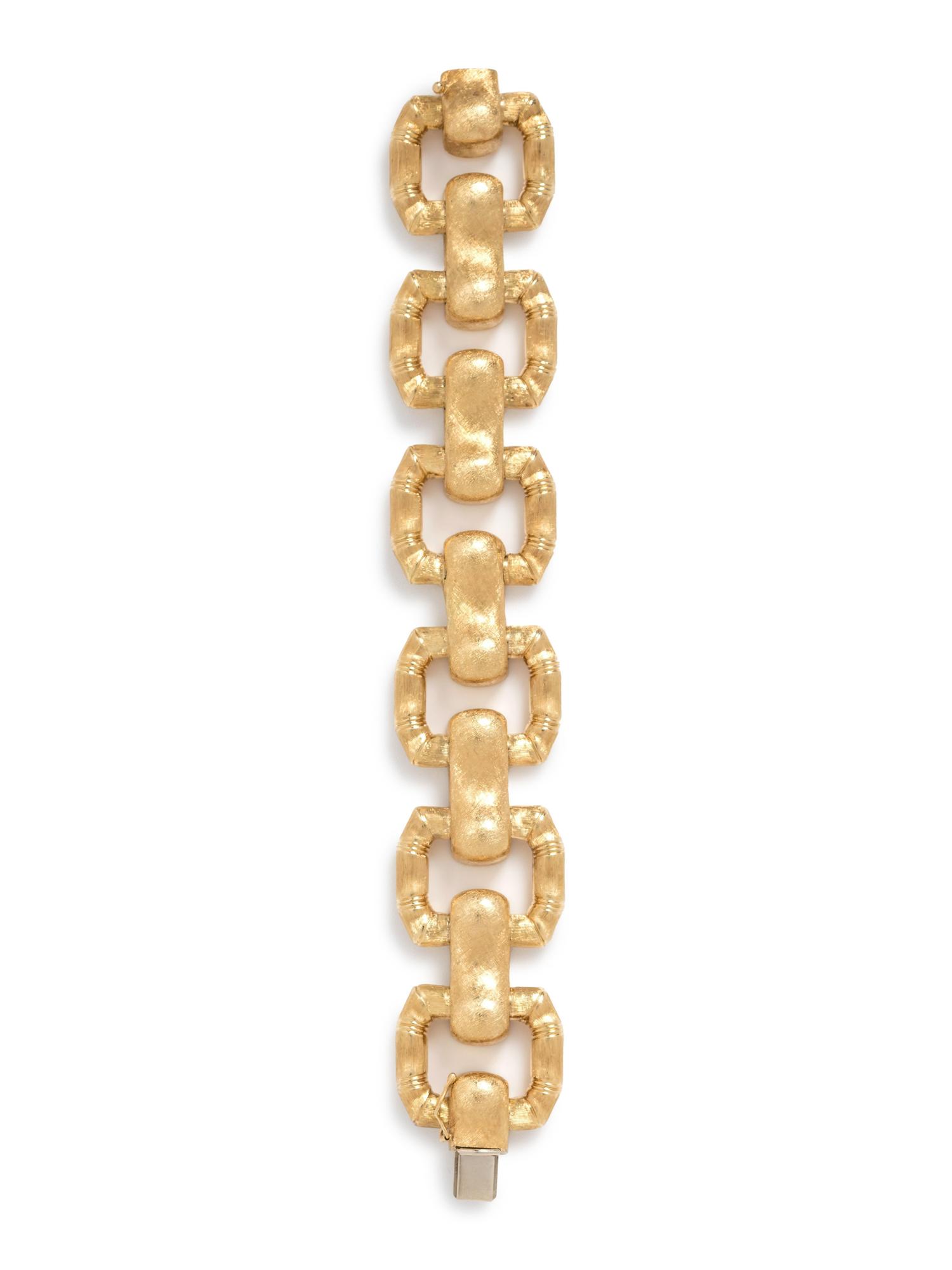 Gold Bamboo Motif Bracelet