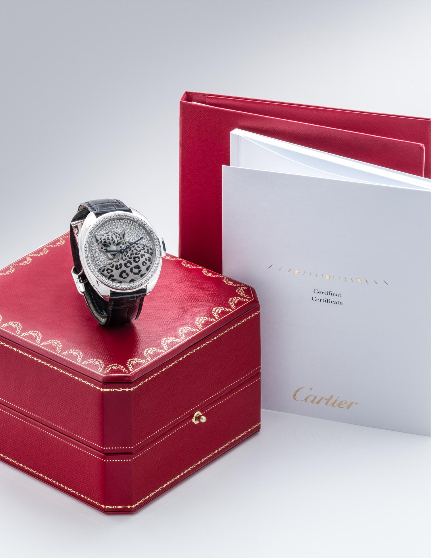 CARTIER, 18K WHITE GOLD AND DIAMOND REF. HP101017 'CLÉ DE CARTIER PANTHER DECOR' WRISTWATCH