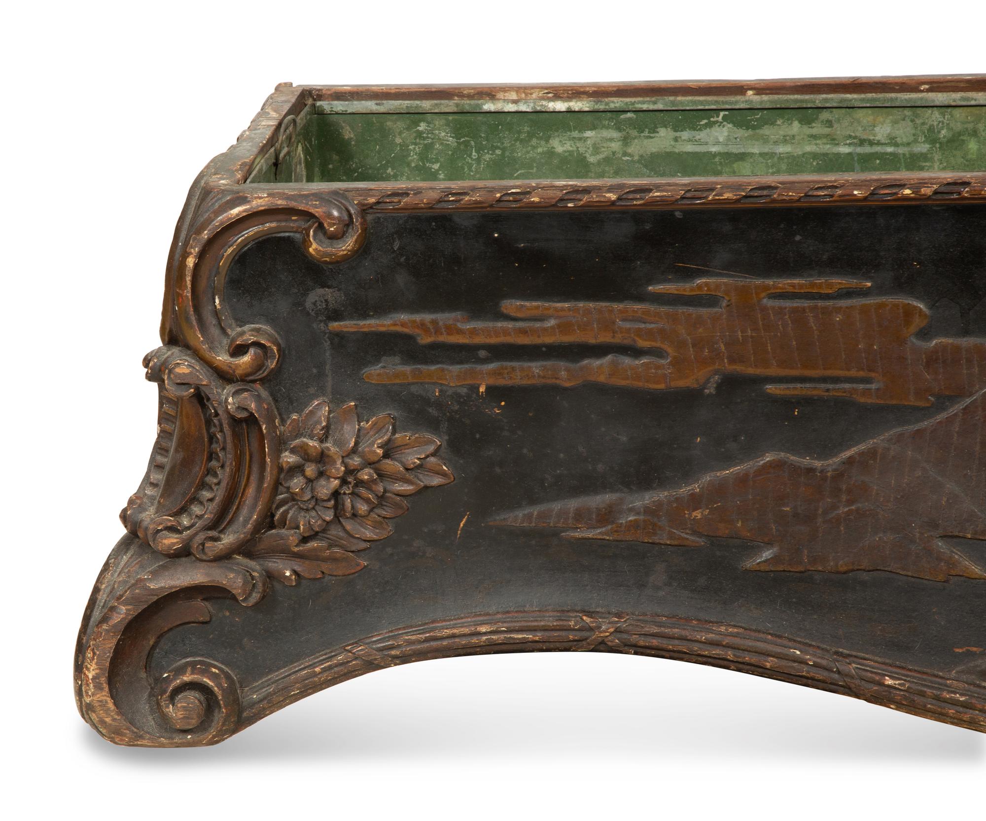 An Italian Louis XV Style Painted and Parcel Gilt Jardinière