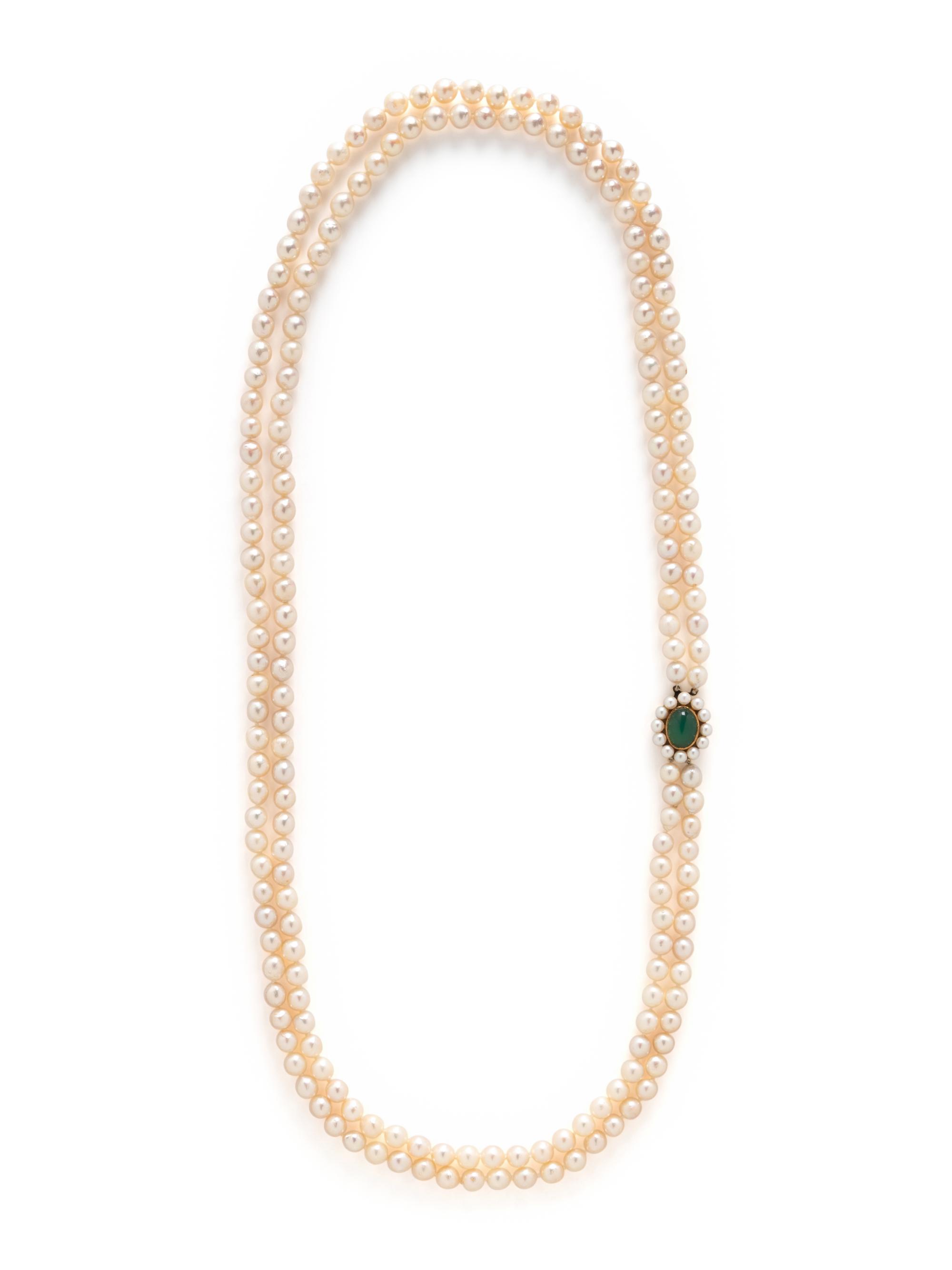 CULTURED PEARL NECKLACE