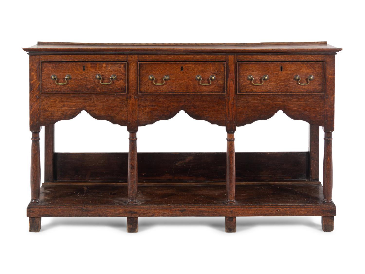 An English Oak Welsh Server